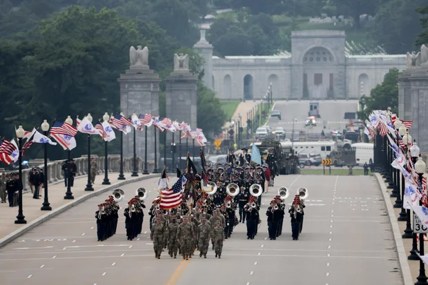 What to Expect at Trump Campaign Parades